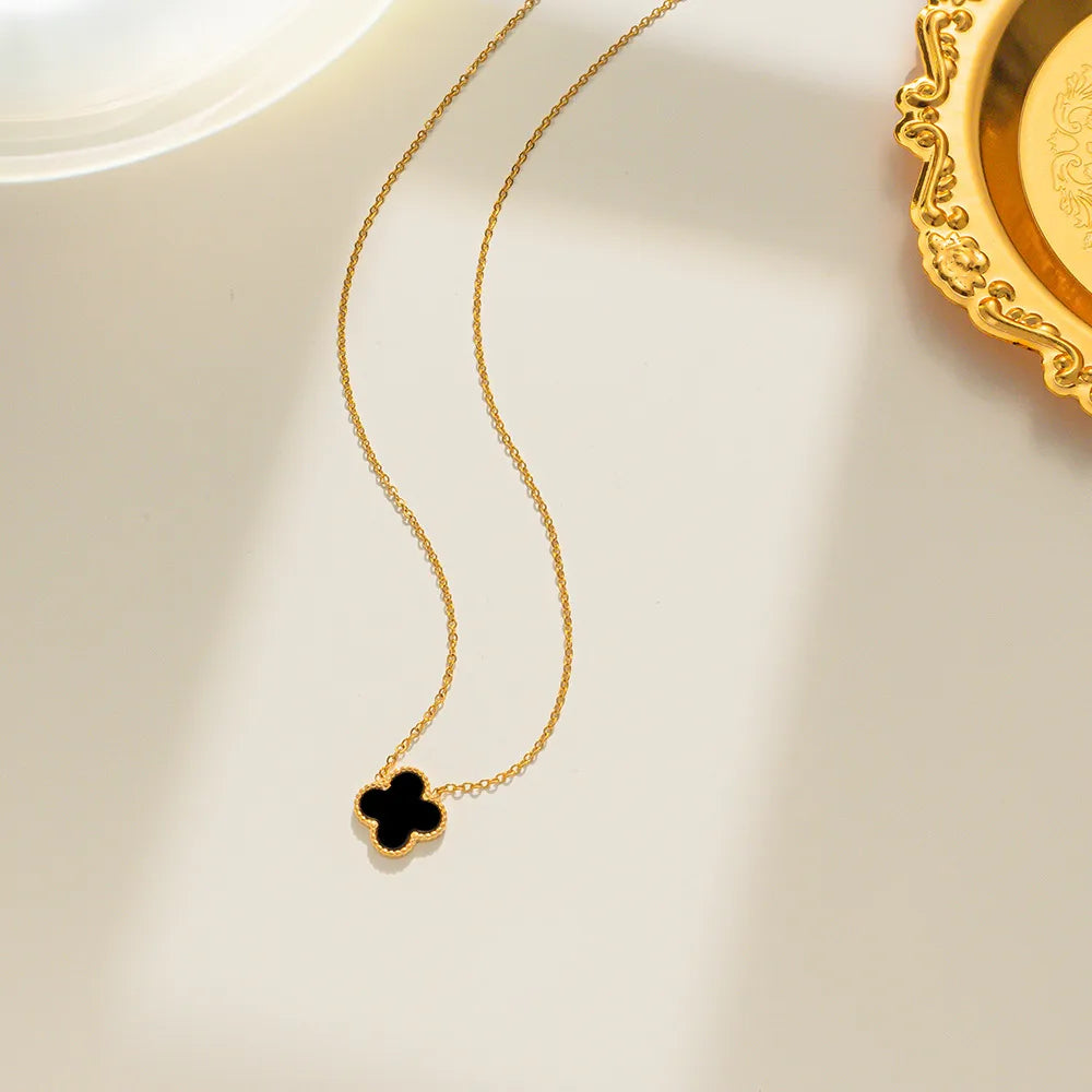 Collar Trébol